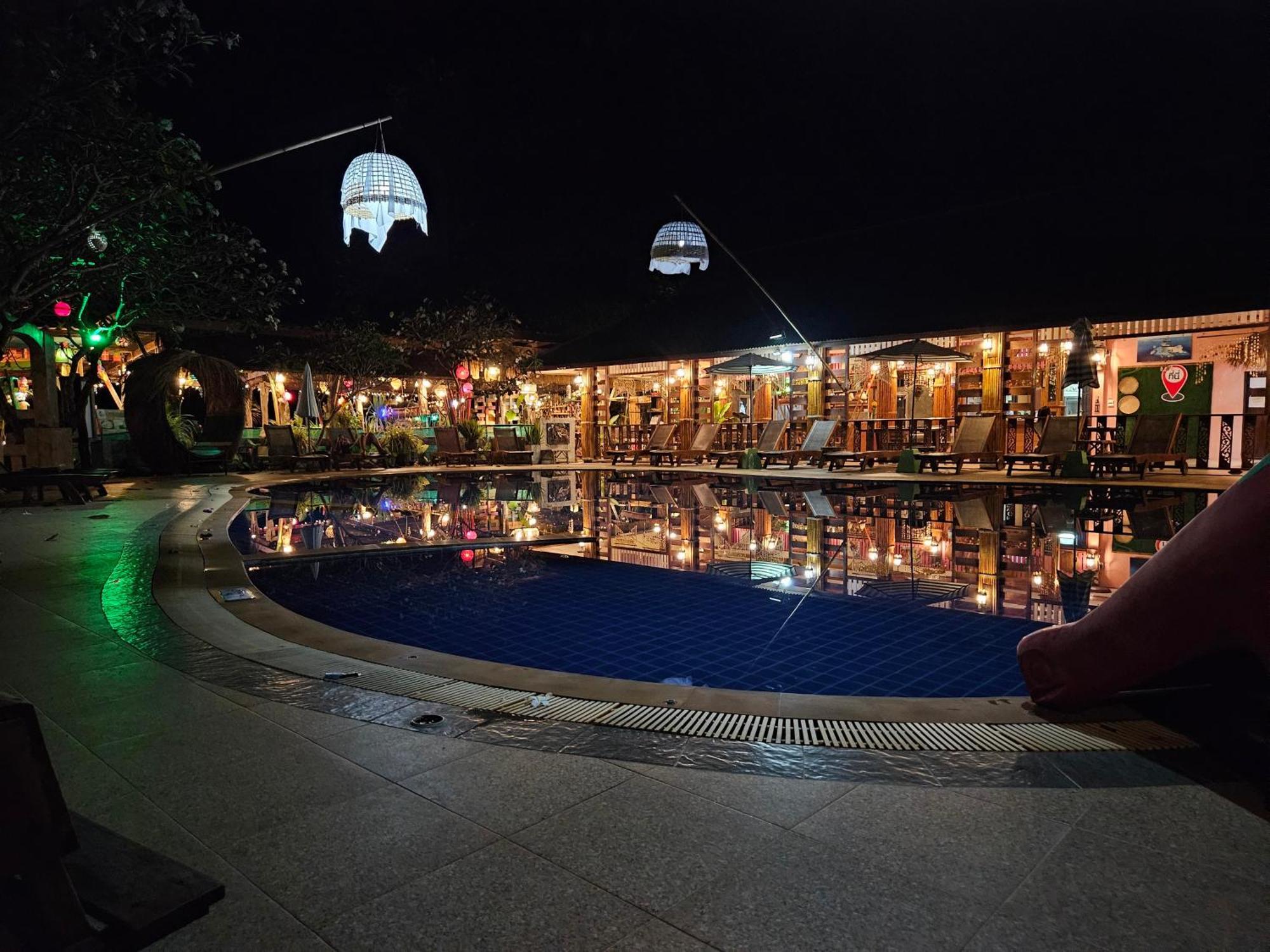 Lanta Riviera Resort - SHA Plus Ko Lanta Exterior foto