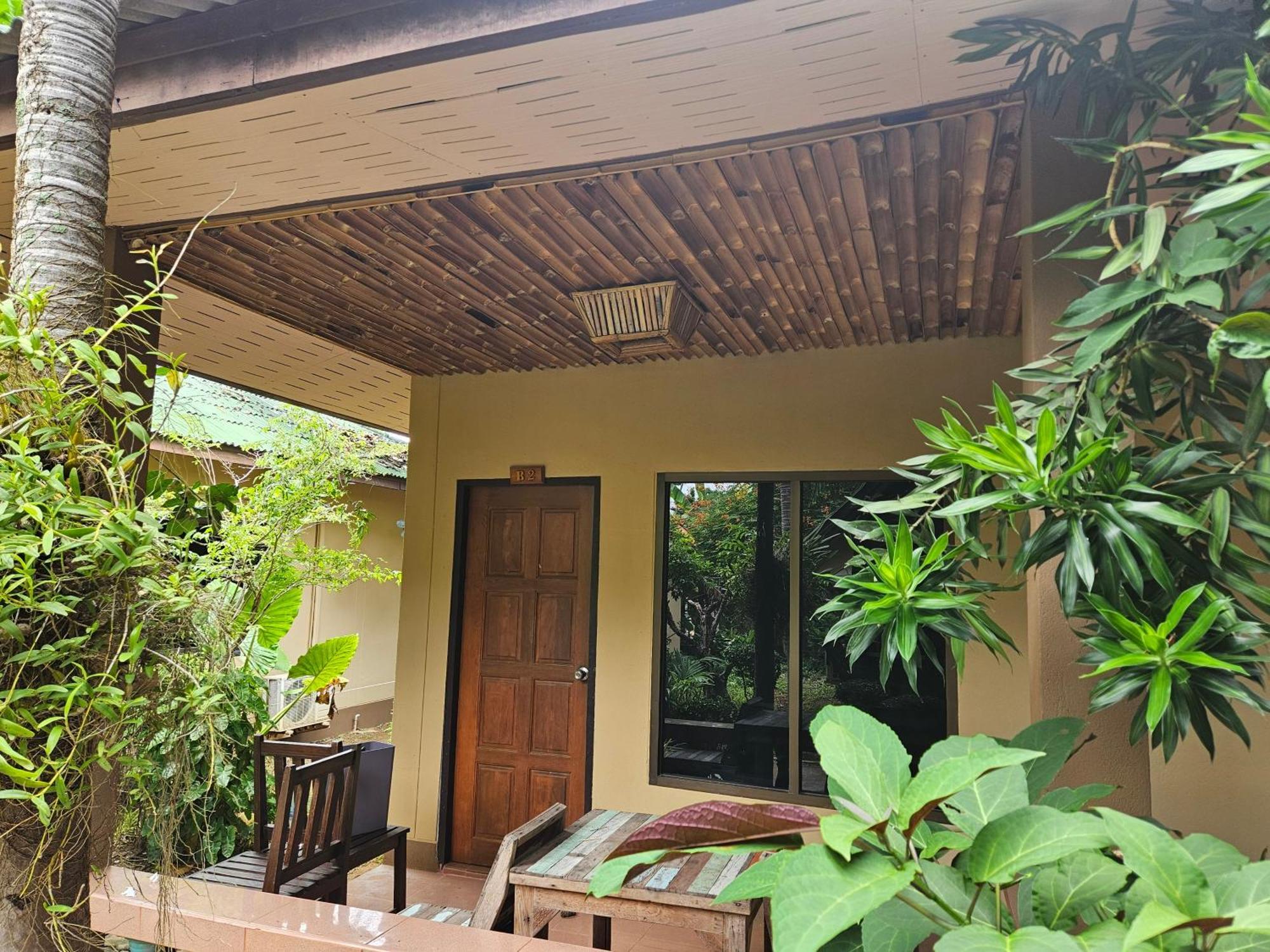 Lanta Riviera Resort - SHA Plus Ko Lanta Exterior foto