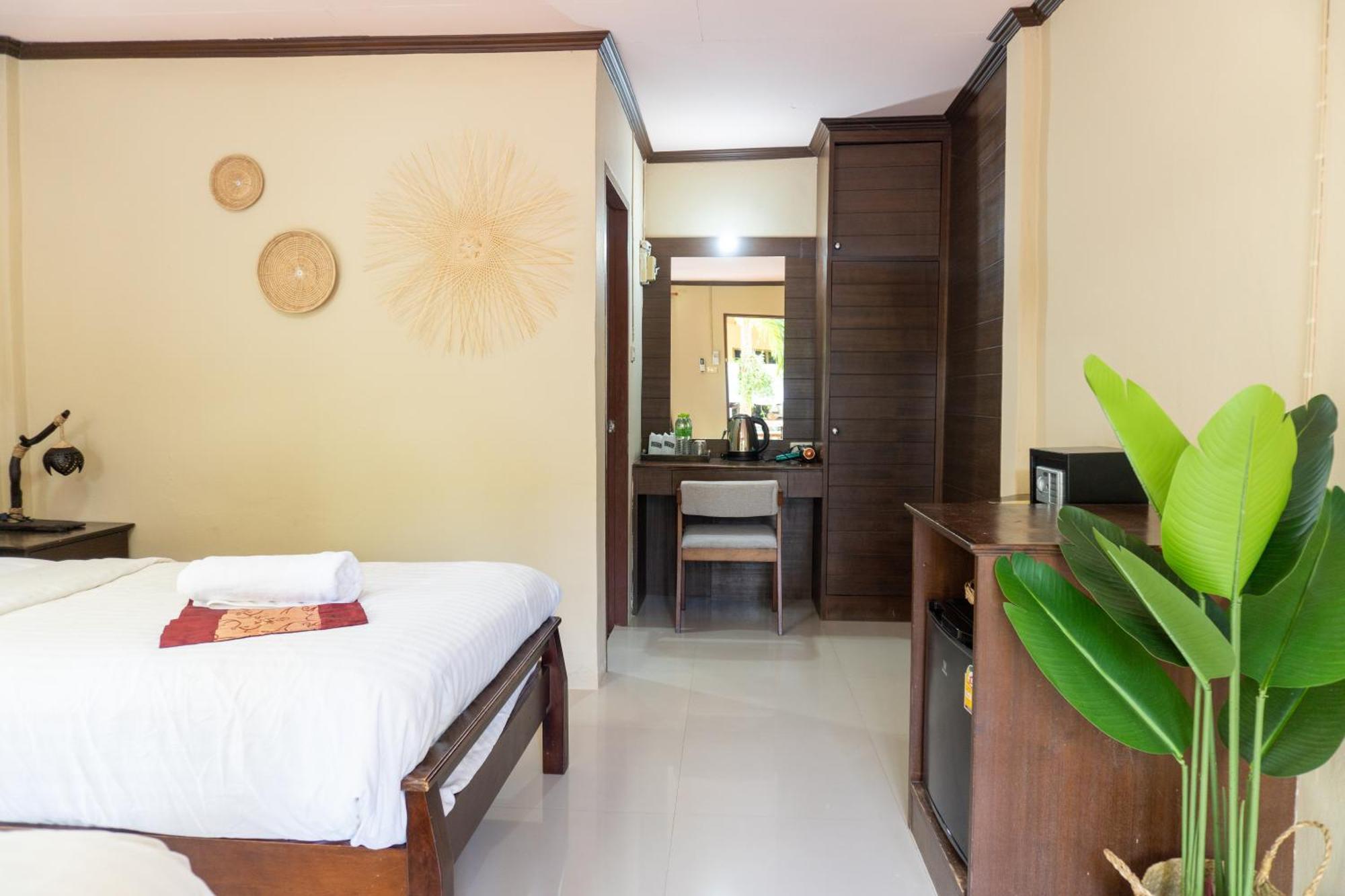 Lanta Riviera Resort - SHA Plus Ko Lanta Exterior foto